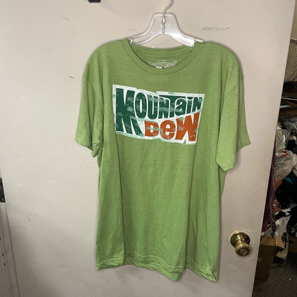 Savvy men’s size XL, short sleeve “Mountain Dew” cotton blend t-shirt